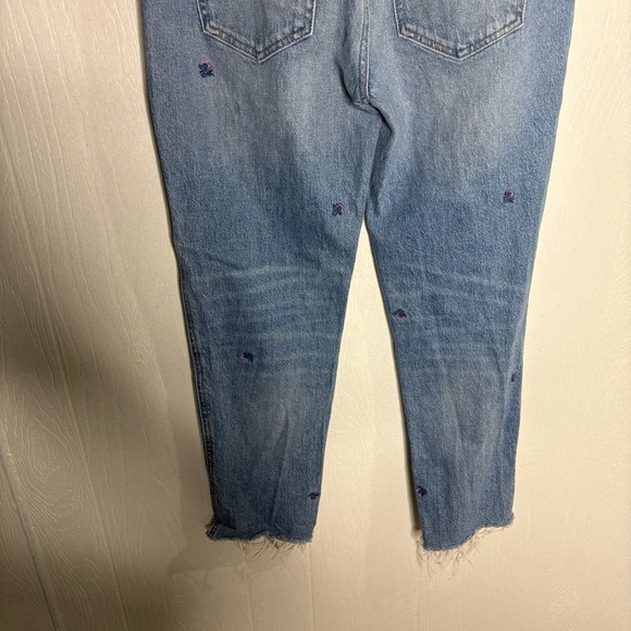 Lucky Brand Sienna Mid Rise Slim Boyfriend Jean In Wisteria CT Wash Size 2/26 - Picture 10 of 14
